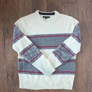 Banana Republic Men's Cream and Navy Sweater